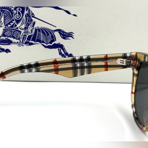 Burberry Sunglasses Plaid Frame Smoke Lens OBE4432U 412287 54-17-140 NWT - Picture 14 of 15